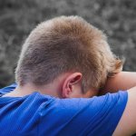 Gdy małe serce woła o pomoc: jak rozpoznać, że dziecko potrzebuje wsparcia i gdzie je znaleźć
