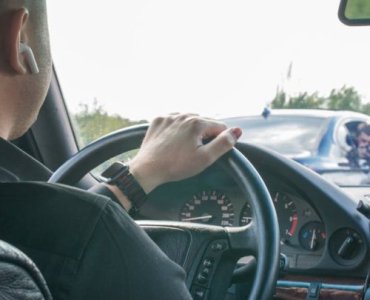 Długa trasa bez frustracji: 13 przeszkód za kierownicą i jak je wyeliminować