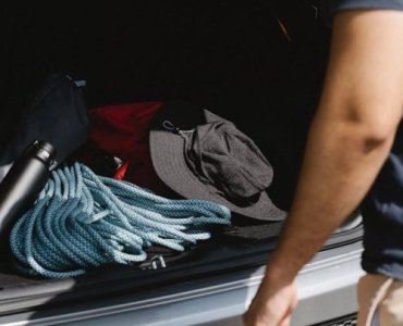 Bagażnik gotowy na wszystko: lista must‑have, która może uratować Ci dzień