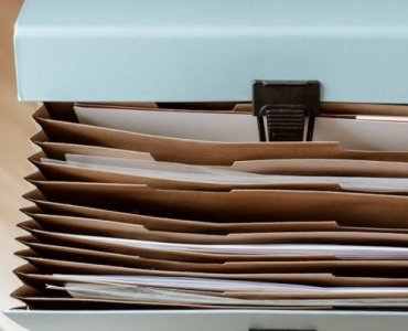 Od sejfu po chmurę: jak zabezpieczyć najważniejsze dokumenty finansowe