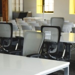 Coworking czy biuro prywatne - co wybrać dla zespołu 3–10 osób?